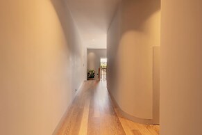 Vandoma Living Suites