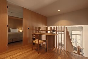 Vandoma Living Suites