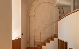 Vandoma Living Suites