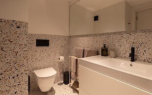 Vandoma Living Suites