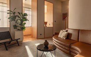 Vandoma Living Suites