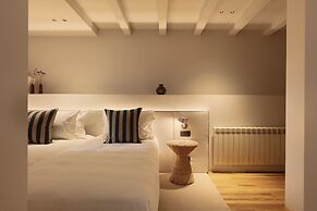 Vandoma Living Suites