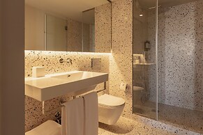 Vandoma Living Suites