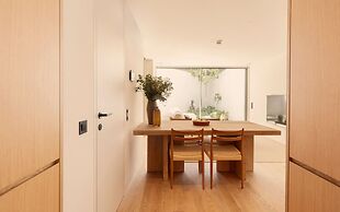 Vandoma Living Suites