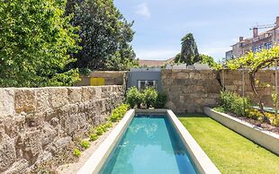 Vandoma Living Suites