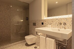 Vandoma Living Suites