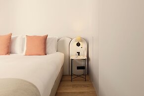 Vandoma Living Suites