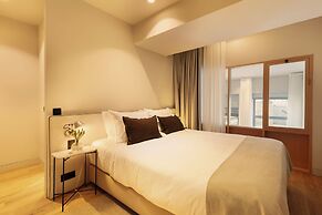 Vandoma Living Suites