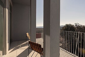 Vandoma Living Suites