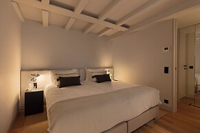 Vandoma Living Suites