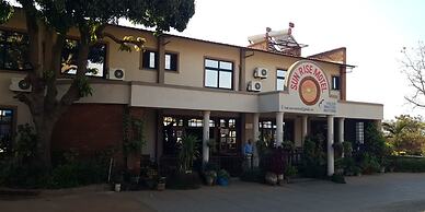 Sun Rise Motel