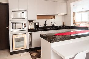 Refúgio na Praia do Campeche com Piscina