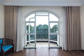 calyssa hotels & village