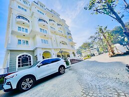 calyssa hotels & village