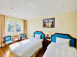 calyssa hotels & village