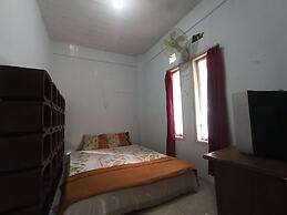 OYO Life 91339 Pondok Kost Aulia Syariah