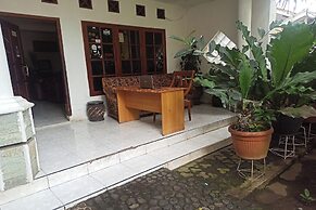 OYO Life 91339 Pondok Kost Aulia Syariah