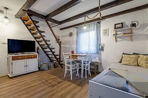 Alpine House Naturalina