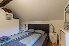 Alpine House Naturalina
