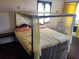 Beach Villa Yin Near Hikkaduwa, With Pool and Cook - Semi-detached Hou