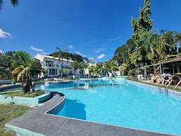 Asian Greenville Hotel and Resort