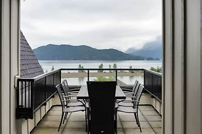 Penthouse Lake Home 3BR Amazing View
