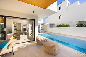 Protaras Periyiali Seaside Villa 33