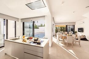 Protaras Periyiali Seaside Villa 33