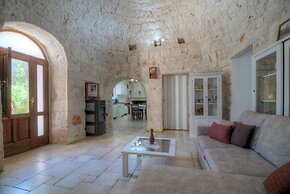 Trullo Paan in Ostuni