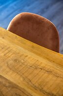 Hidden Gem on Pedastrian Area