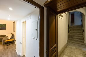 Hidden Gem on Pedastrian Area