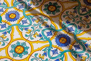 Charming House With Terrace at Historical Center