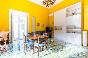 Charming House With Terrace at Historical Center