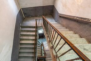 Charming House With Terrace at Historical Center