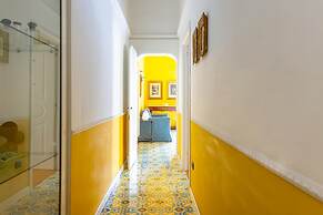 Charming House With Terrace at Historical Center