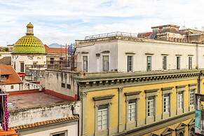 Charming House With Terrace at Historical Center
