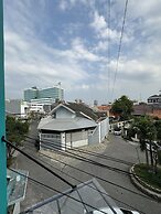 COZY CENTRE RESIDENCE SEMARANG