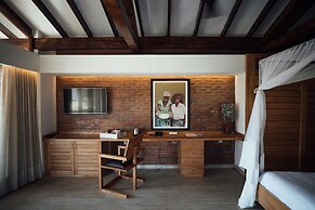 The Makokola Retreat