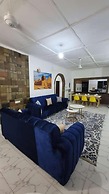 Lux Suites Bamburi Holiday House