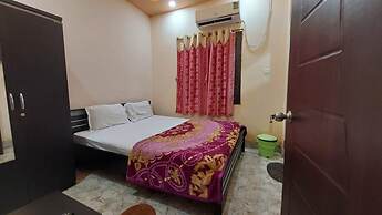 Goroomgo M S M Residency Puri