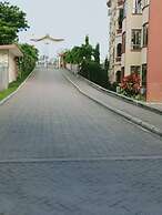 Lux Suites Sunset Holiday Apartments
