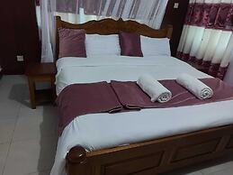 Lux Suites Sunset Holiday Apartments