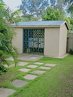 Lux Suites Sunset Holiday Apartments