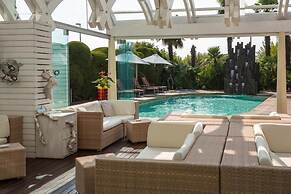 Color Hotel Style, Design & Gourmet