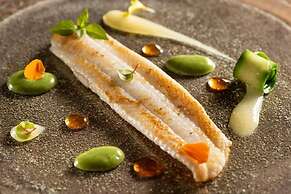 Color Hotel Style, Design & Gourmet