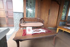 OYO Life 93247 Pondok Pariwisata