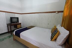 OYO Life 93247 Pondok Pariwisata
