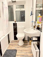 Shepherds Spacious House 4-beds