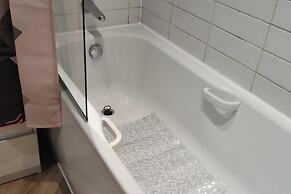 Comfortable Stunning 2-bed Apartment in Colchester