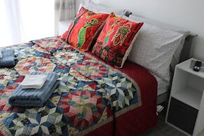 Charming and Stylish 2-bed Apart - London Dagenham
